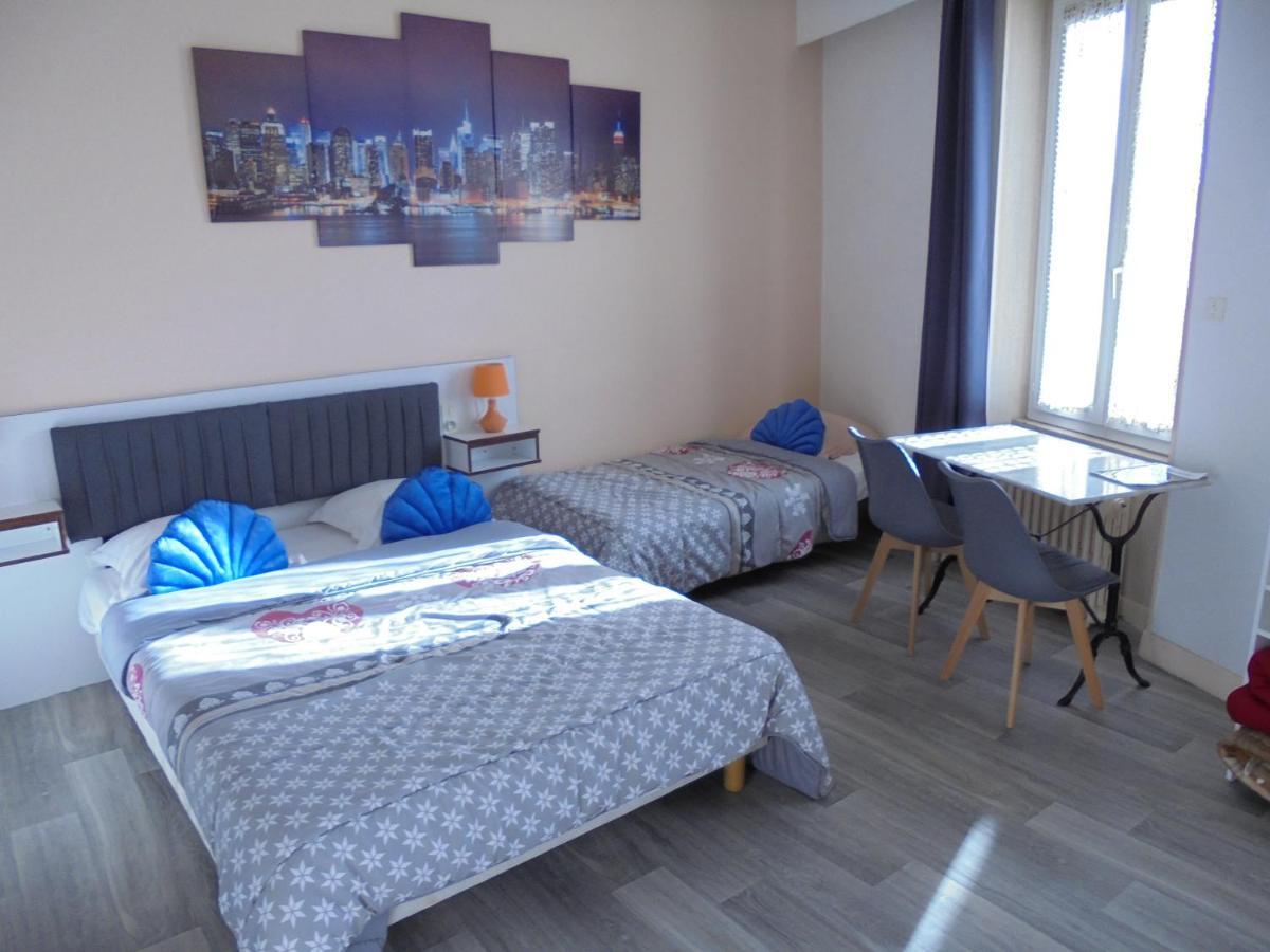 Hotel De La Gare Montluçon Dış mekan fotoğraf