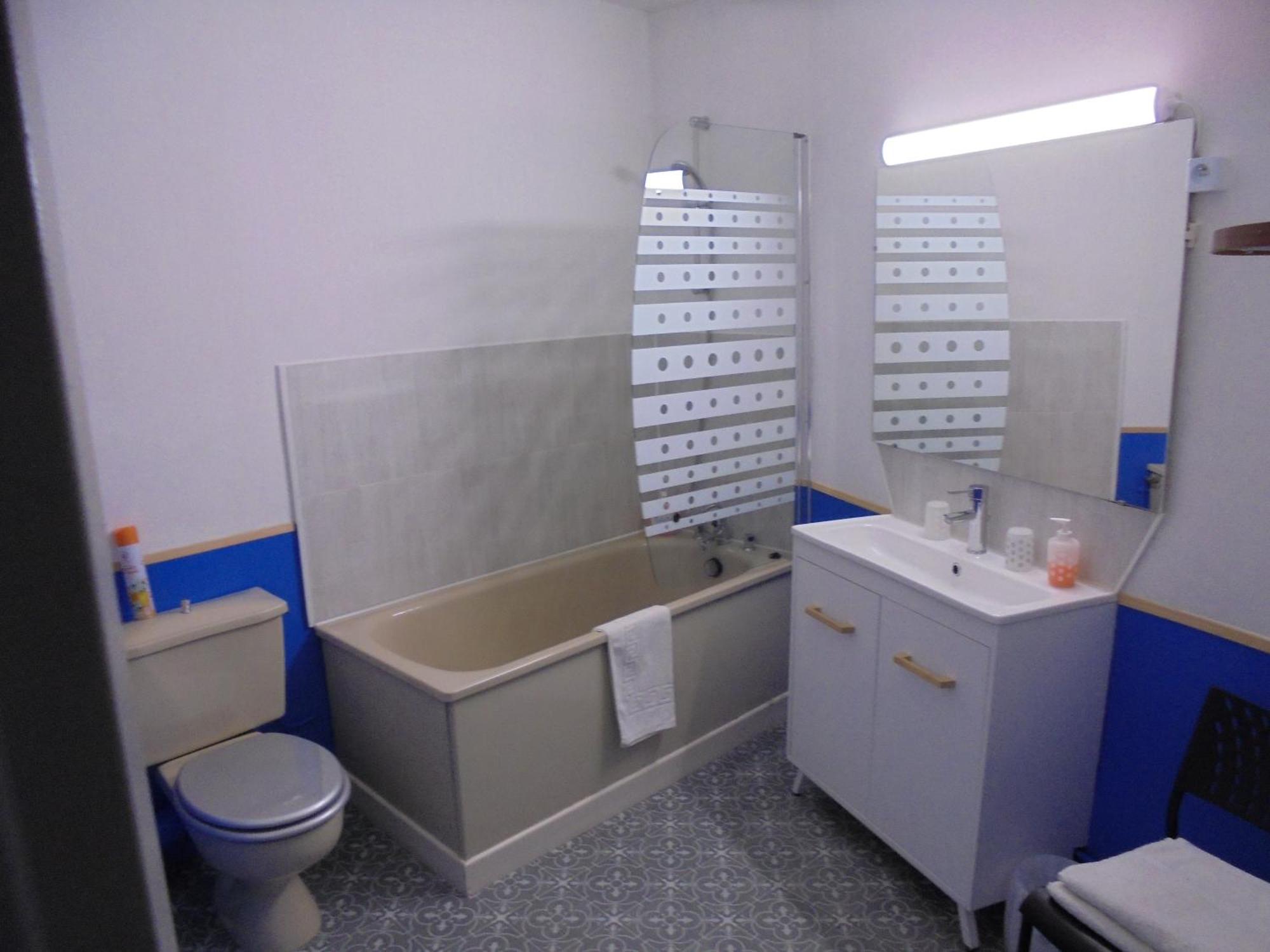 Hotel De La Gare Montluçon Dış mekan fotoğraf