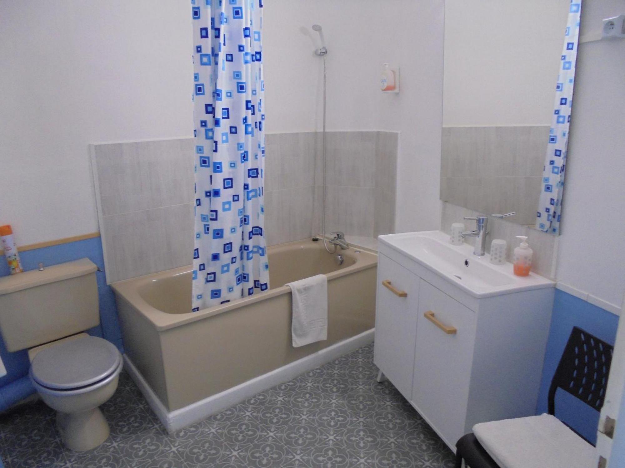 Hotel De La Gare Montluçon Dış mekan fotoğraf