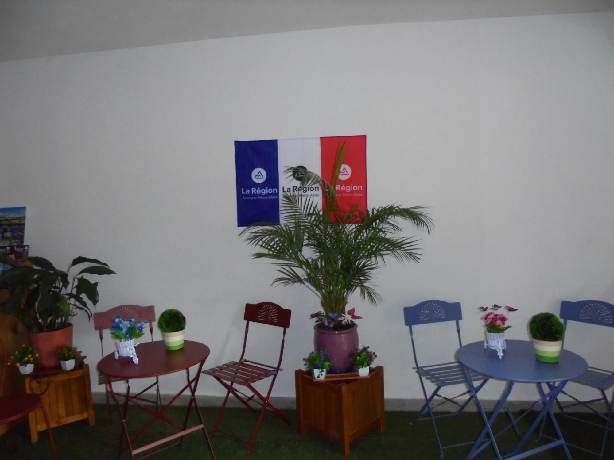 Hotel De La Gare Montluçon Dış mekan fotoğraf